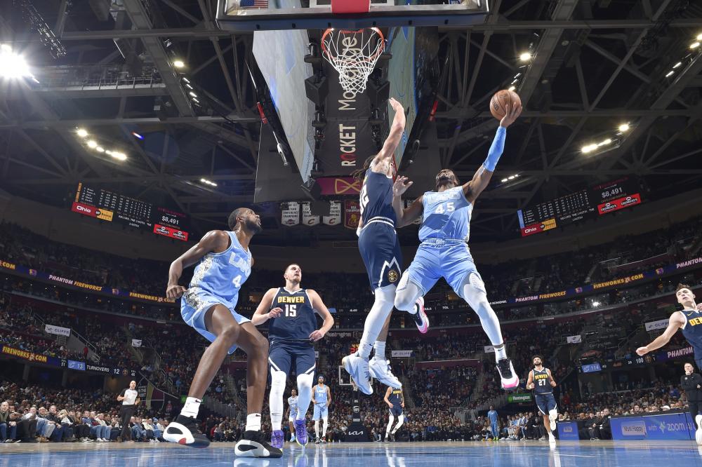 在亚洲杯中 在亚洲杯中