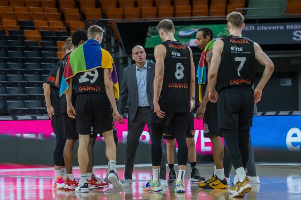 员上场时间 员上场时间